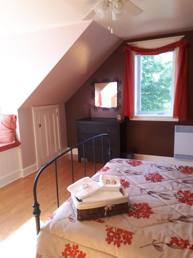 Dans Les Draps De Morphee Bed & Breakfast Campbellton Luaran gambar